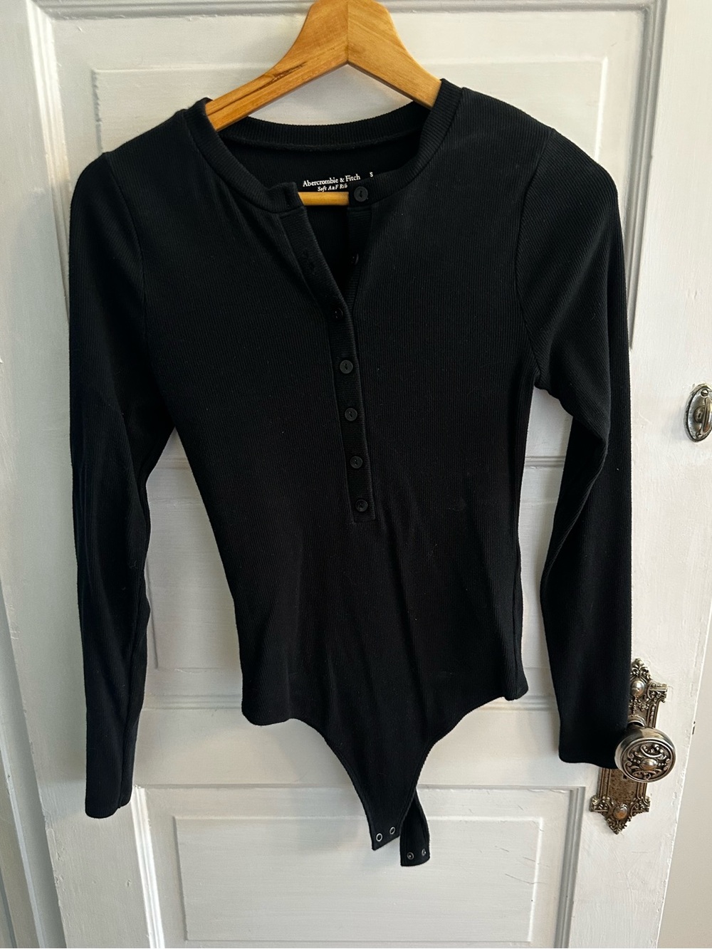 Abercrombie, women’s black ribbed Henley bodysuit, size S